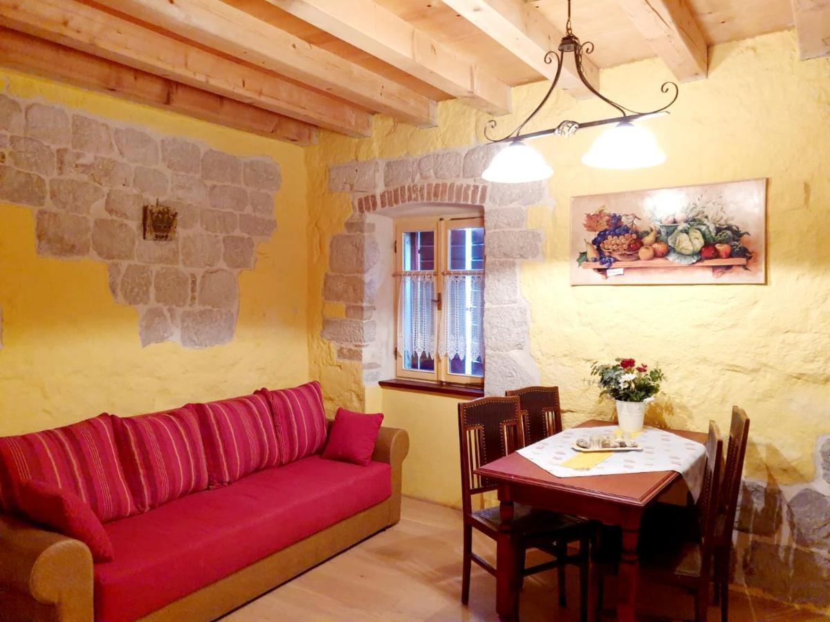 Hvar Heart Heritage Apartment Стари Град Екстериор снимка