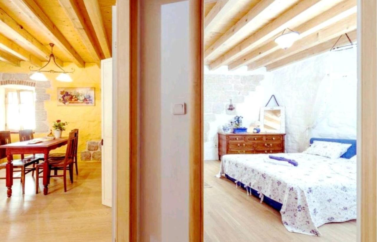 Hvar Heart Heritage Apartment Стари Град Екстериор снимка